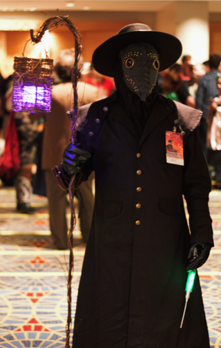 Illustration for article titled Dragon Con Day 1: Cosplayers Create a World Full of Terror and Wonder
